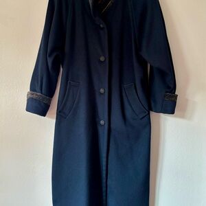 Vintage Women’s Donny Brook Wool Navy Blue Coat Trim  Velvet Collar & Cuffs M